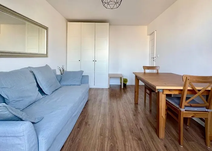 Halby Grzybowska 5 Guest house